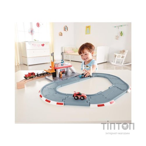 Автотрек Hape Гоночна траса та станція (E3734)