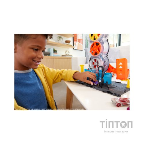 Автотрек Hot Wheels Пригоди та трюки в шиномонтажній (HDP02)