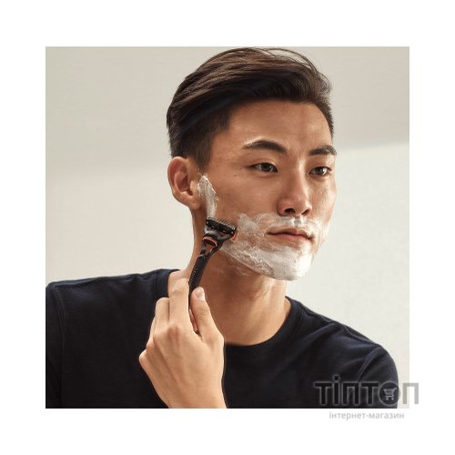 Бритва Gillette Fusion5 з 4 змінними картриджами (7702018556274/7702018610266)