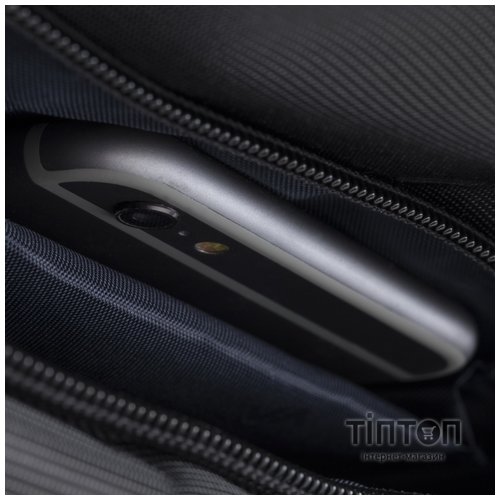 Чехол для ноутбука Rivacase 8203 Black 13.3"