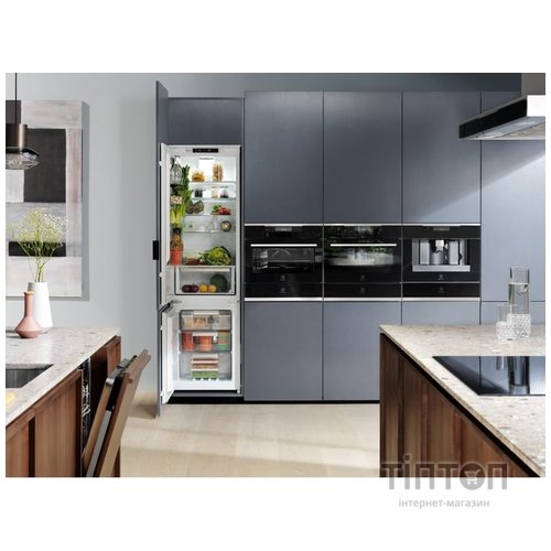 Варочна поверхня Electrolux EIS8648