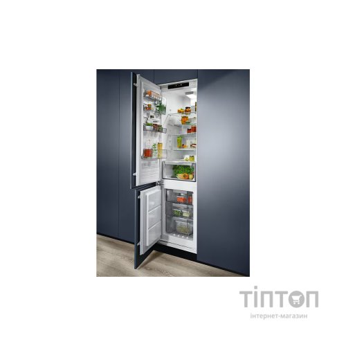 Холодильник Electrolux ENS6TE19S