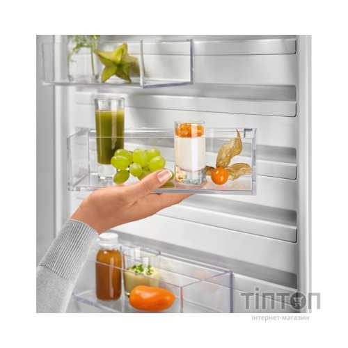 Холодильник Electrolux LNT7ME36X3