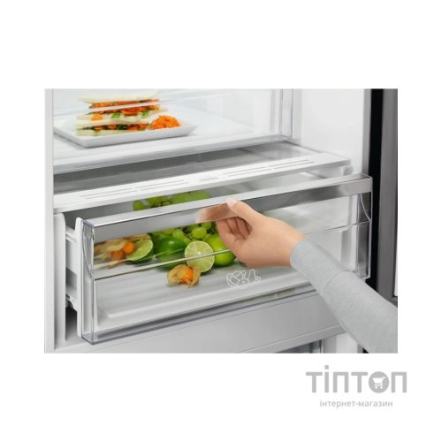 Холодильник Electrolux LNT7ME36X3