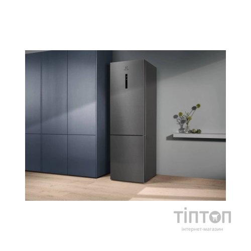Холодильник Electrolux LNT7ME36X3
