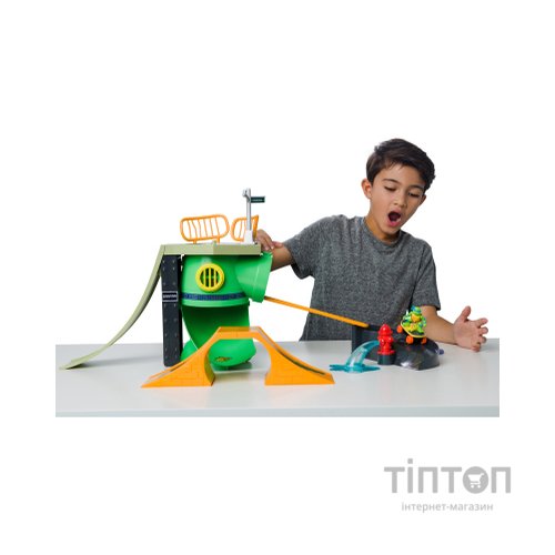 Ігровий набір Funrise TMNT Черепашки-ніндзя класичні Чумовий скейт-парк (71044)