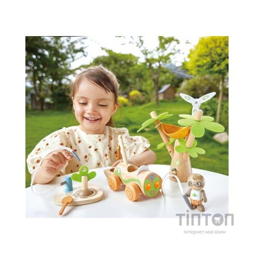 Ігровий набір Hape дерев'яний Електрокар для садіння дерев (E3417)