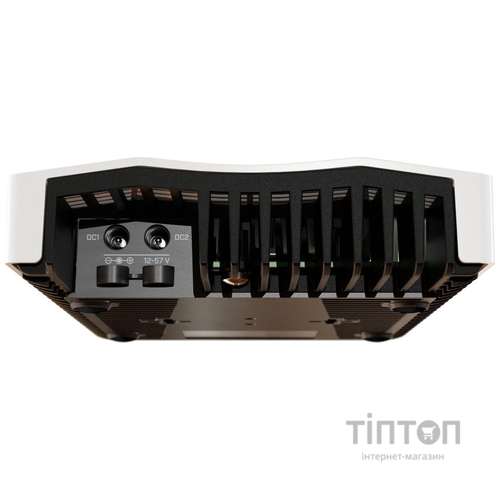 Комутатор MikroTik CRS304-4XG-IN