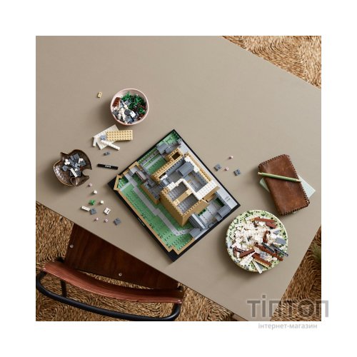 Конструктор LEGO Architecture Замок Хімедзі 2125 деталей (21060)