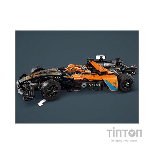 Конструктор LEGO Автомобіль для перегонів NEOM McLaren Formula E 452 деталі (42169)
