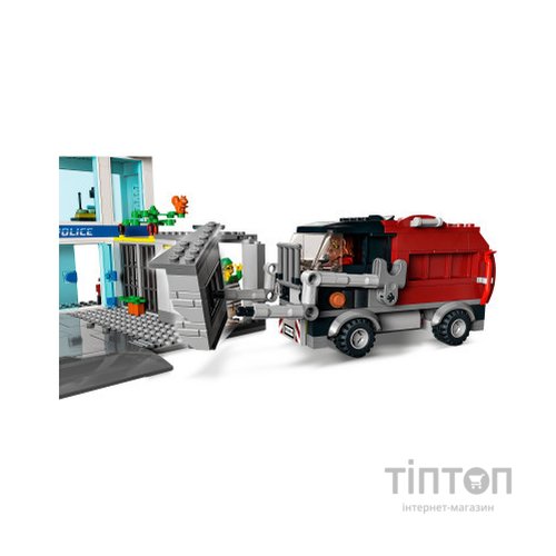 Конструктор LEGO City Поліцейська ділянка 668 деталей (60316)