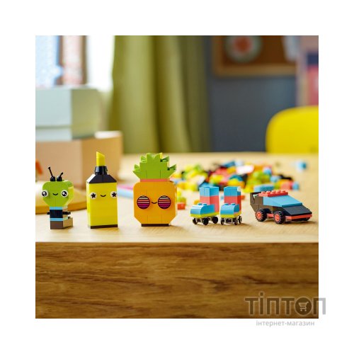 Конструктор LEGO Classic Творчі неонові веселощі 333 деталі (11027)