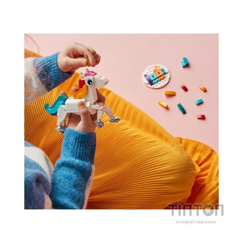 Конструктор LEGO Creator Магічний єдиноріг 145 деталей (31140)