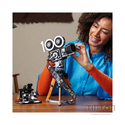 Конструктор LEGO Disney Камера вшанування Волта Діснея 811 деталей (43230)