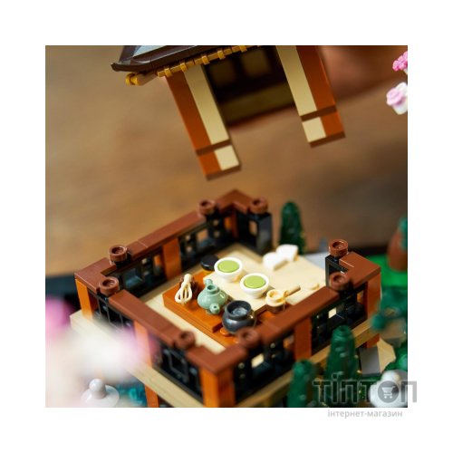 Конструктор LEGO Icons Тихий сад 1363 деталі (10315)