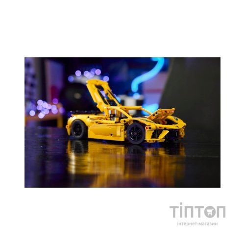 Конструктор LEGO Technic Chevrolet Corvette Stingray (42205)