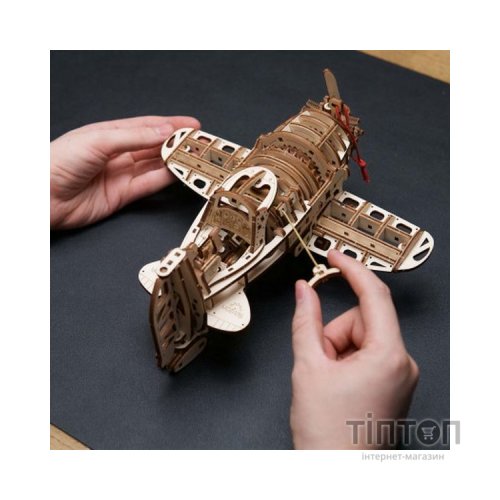 Конструктор Ugears Літак Скажений Шершень (6337396)