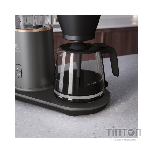 Крапельна кавоварка Electrolux E7CM1-4MTM
