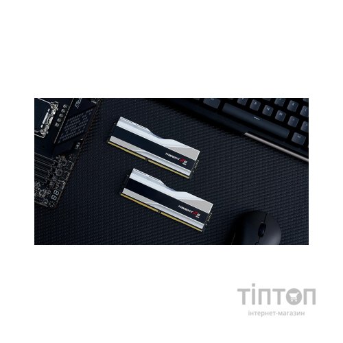 Модуль пам'яті для комп'ютера DDR5 32GB (2x16GB) 8000 MHz Trident Z5 RGB Silver G.Skill (F5-8000J3848H16GX2-TZ5RS)