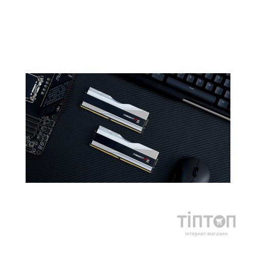 Модуль пам'яті для комп'ютера DDR5 64GB (2x32GB) 6000 MHz Trident Z5 RGB G.Skill (F5-6000J3040G32GX2-TZ5RS)