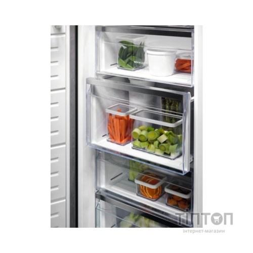 Морозильна камера Electrolux LUS7ME28X