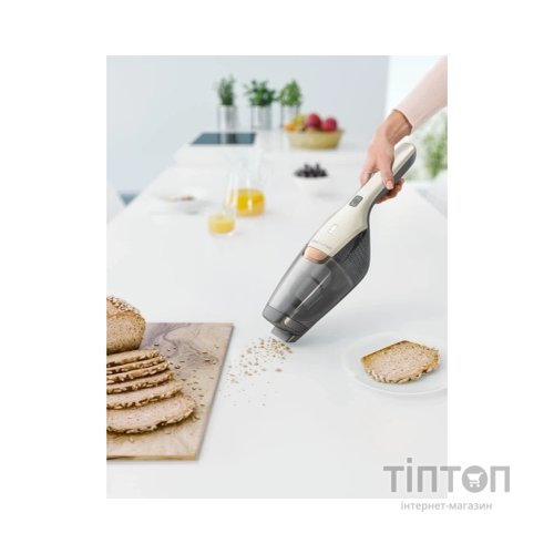 Пилосос Electrolux EERC75SW