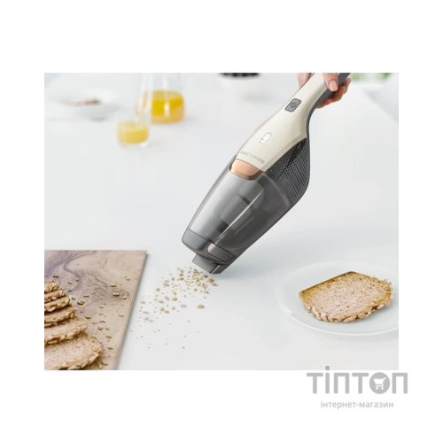 Пилосос Electrolux EERC75SW