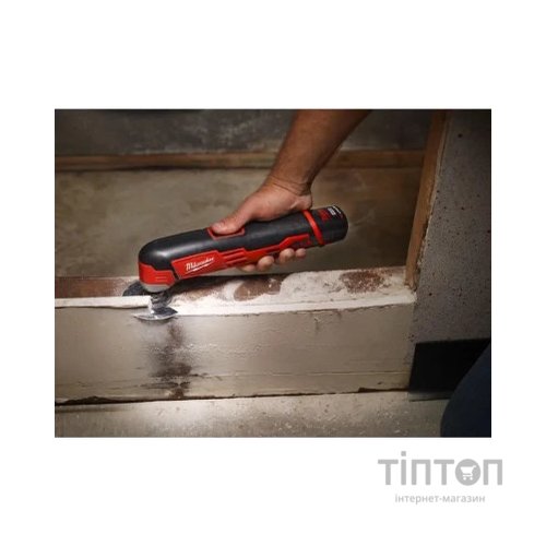 Реноватор Milwaukee C12 MT-202B, M12 2x2Ah, сумка (4933441710)