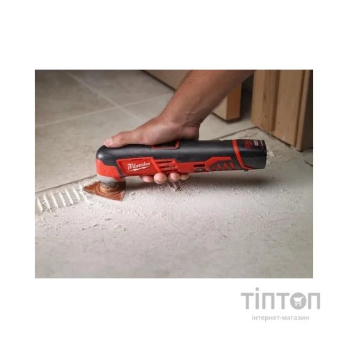 Реноватор Milwaukee C12 MT-202B, M12 2x2Ah, сумка (4933441710)