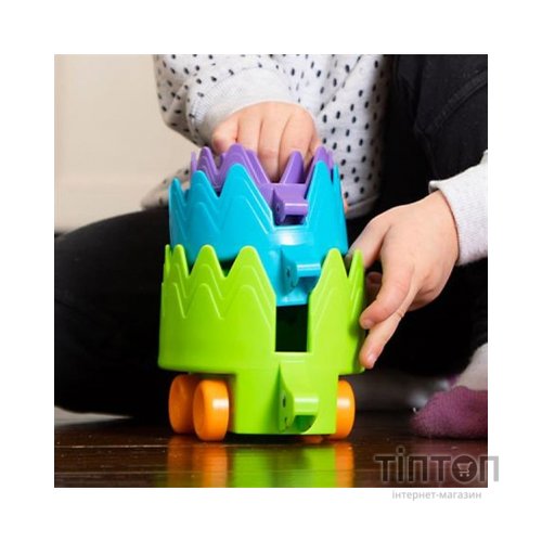 Розвиваюча іграшка Fat Brain Toys Пірамідка на колесах Їжачки Hiding Hedgehogs (F223ML)