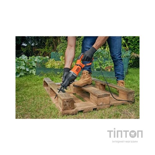 Шабельна пила Black&Decker BES301