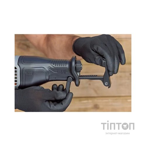 Шабельна пила Black&Decker BES301