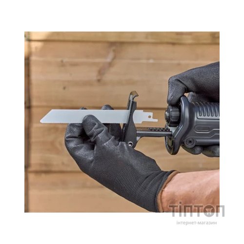 Шабельна пила Black&Decker BES301