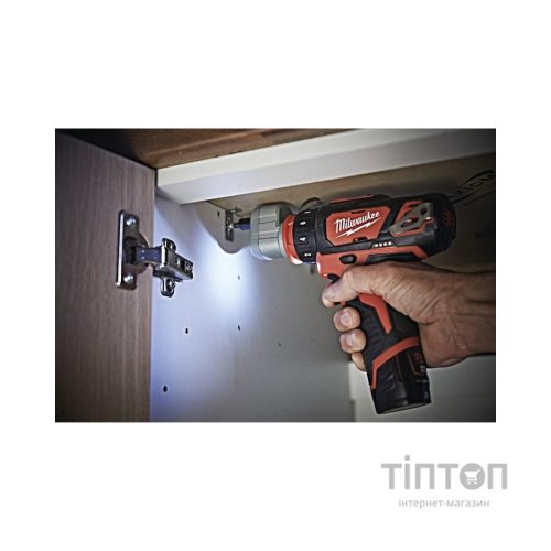 Шуруповерт Milwaukee M12 BDDXKIT-202C Li-Ion 2x2Ah, 3 насадки. (4933447836)