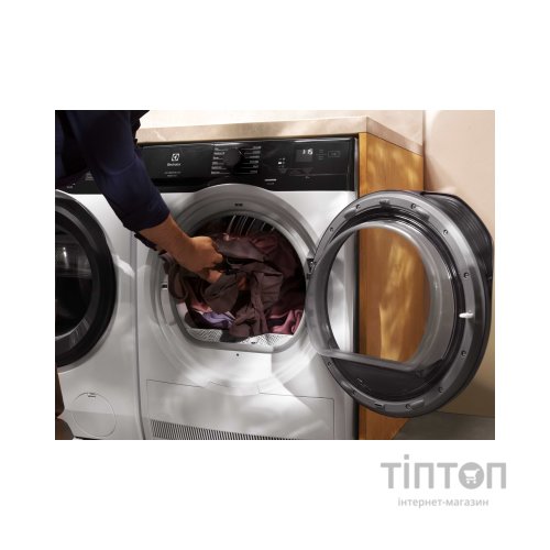 Сушильна машина Electrolux EW6D98BEU