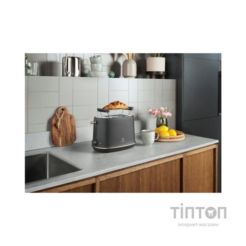 Тостер Electrolux E7T1-6BP