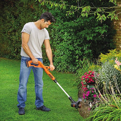 Тример садовий Black&Decker 18V, 2Ah, 25 см (ST182320)