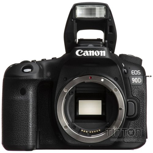Цифрова дзеркальна фотокамера Canon EOS 90D 18-135 IS nano USM KIT