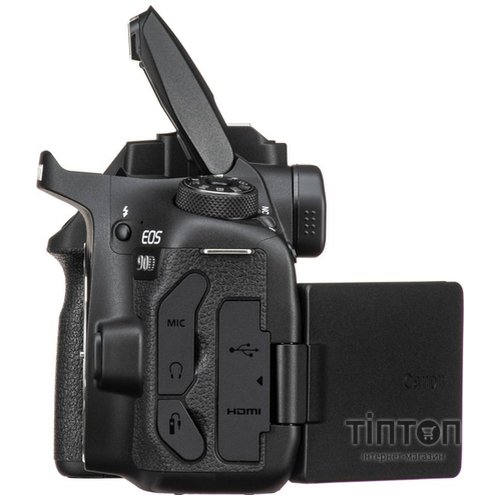 Цифрова дзеркальна фотокамера Canon EOS 90D 18-135 IS nano USM KIT