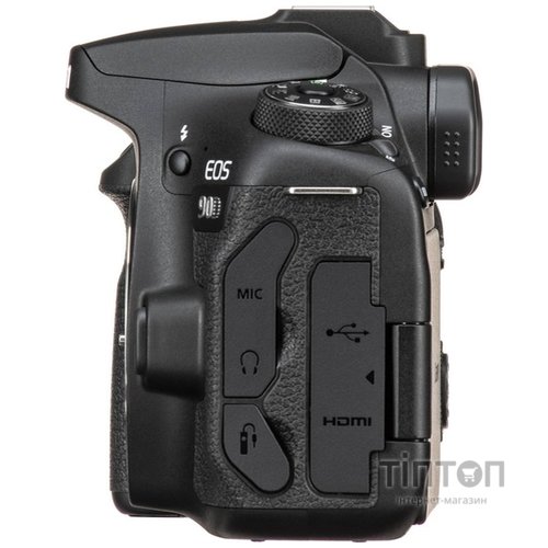 Цифрова дзеркальна фотокамера Canon EOS 90D 18-135 IS nano USM KIT
