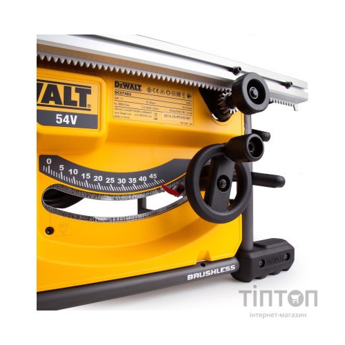 Циркулярна пила DeWALT 54В XR FLEXVOLT Li-Ion, 5800 об/хв, 210х30 мм, 21.5 кг (без АКБ та ЗП) (DCS7485N)