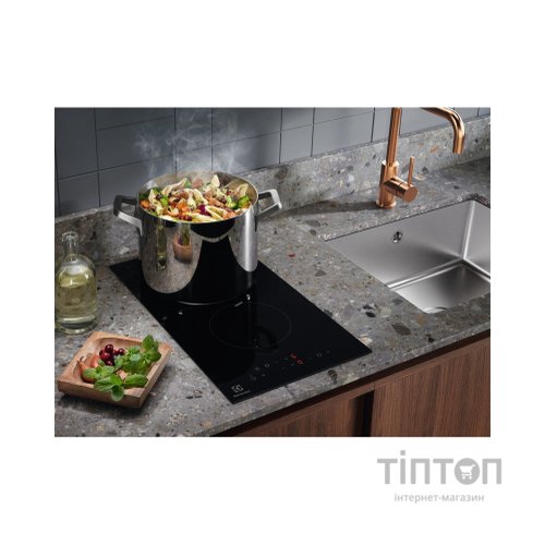 Варочна поверхня Electrolux LHR3233CK