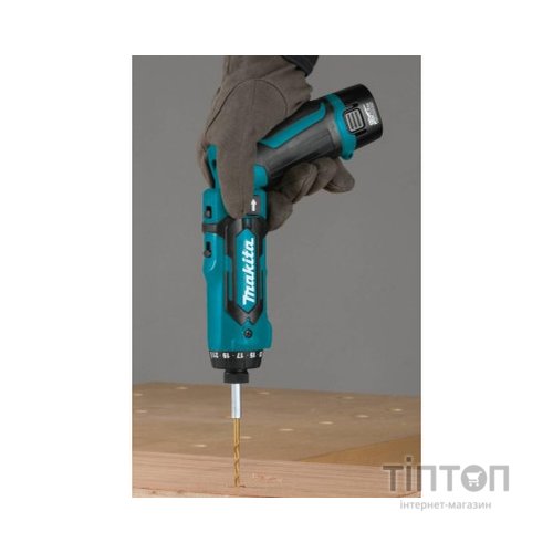 Викрутка акумуляторна Makita 7,2В (DF012DSE)