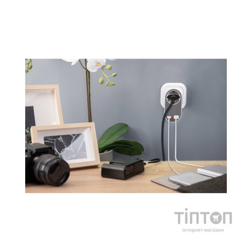 Зарядний пристрій Digitus Universal USB + Power Socket (DA-70617)